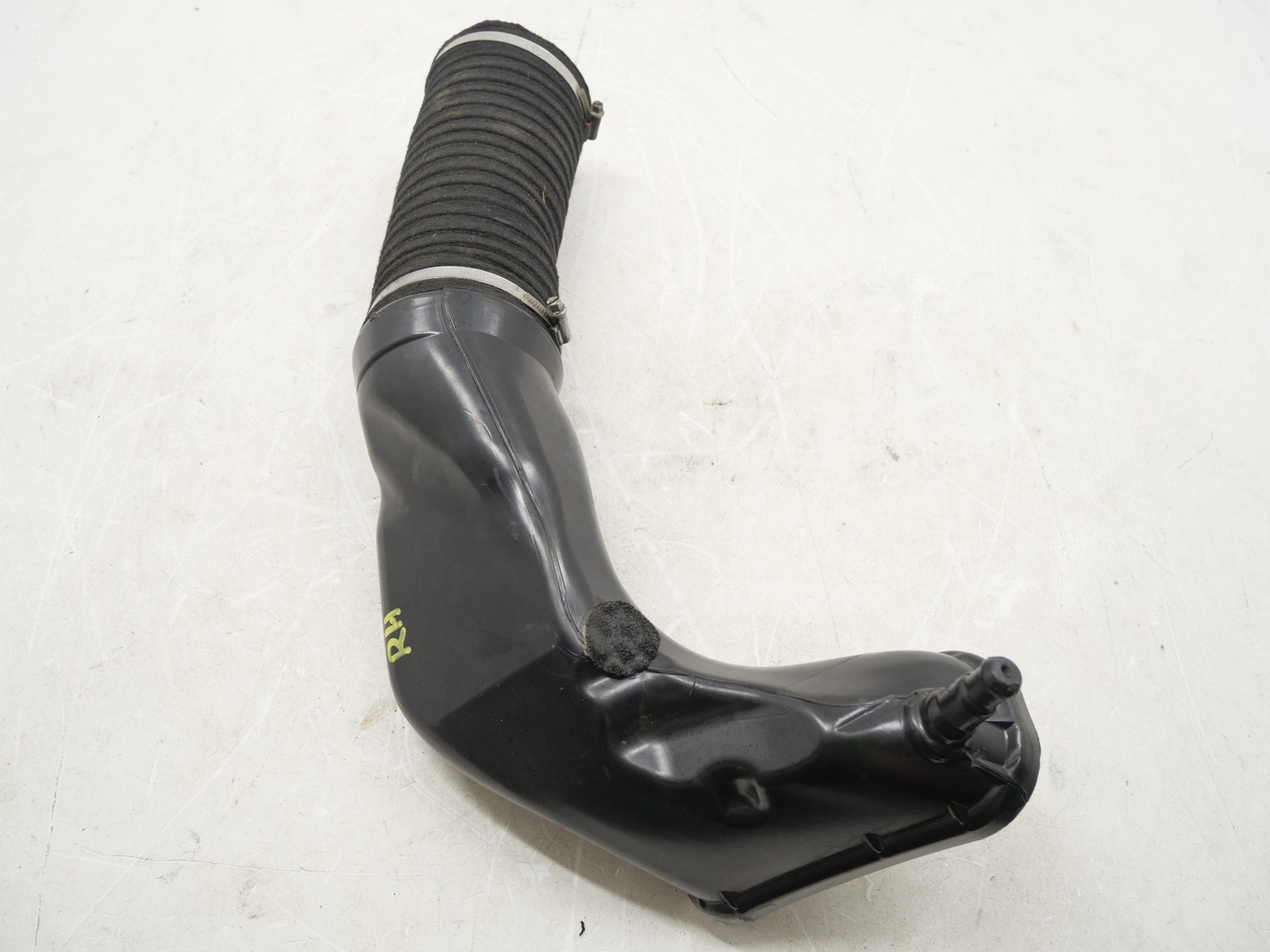 Used Rear RH Air Intake Cleaner Tube Resonator Duct 2016-2021 McLaren 570S OEM