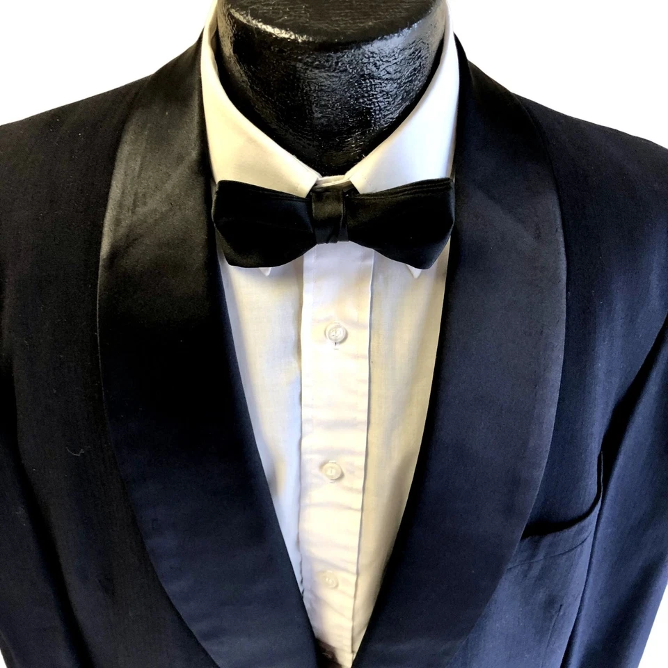 Vtg 30 40's BESPOKE Navy Wool Tux Black SILK Shawl Collar TUXEDO Formal Jacket - Image 2 of 4