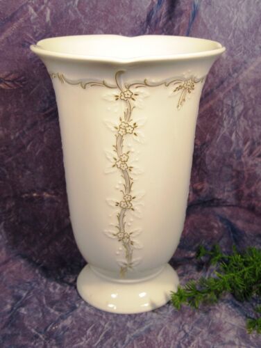 Kaiser DUBARRY Reverence - 1 Table Vase - Picture 1 of 1