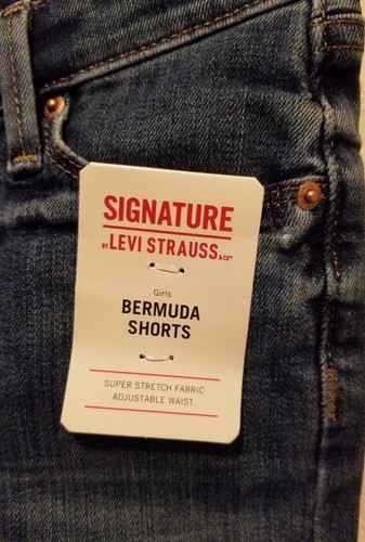 Signature Levi Strauss Girls Blue Denim Bermuda Shorts Adjustable Waist Size 10 - Picture 2 of 3