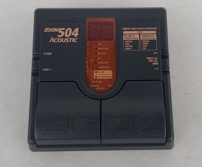 ZOOM 504 Vintage Acoustic Multi Effects Processor Akustikgitarre Pedal