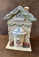 Yankee Candle Victorian House Tea Light Tart Burner Christmas Gift Unused