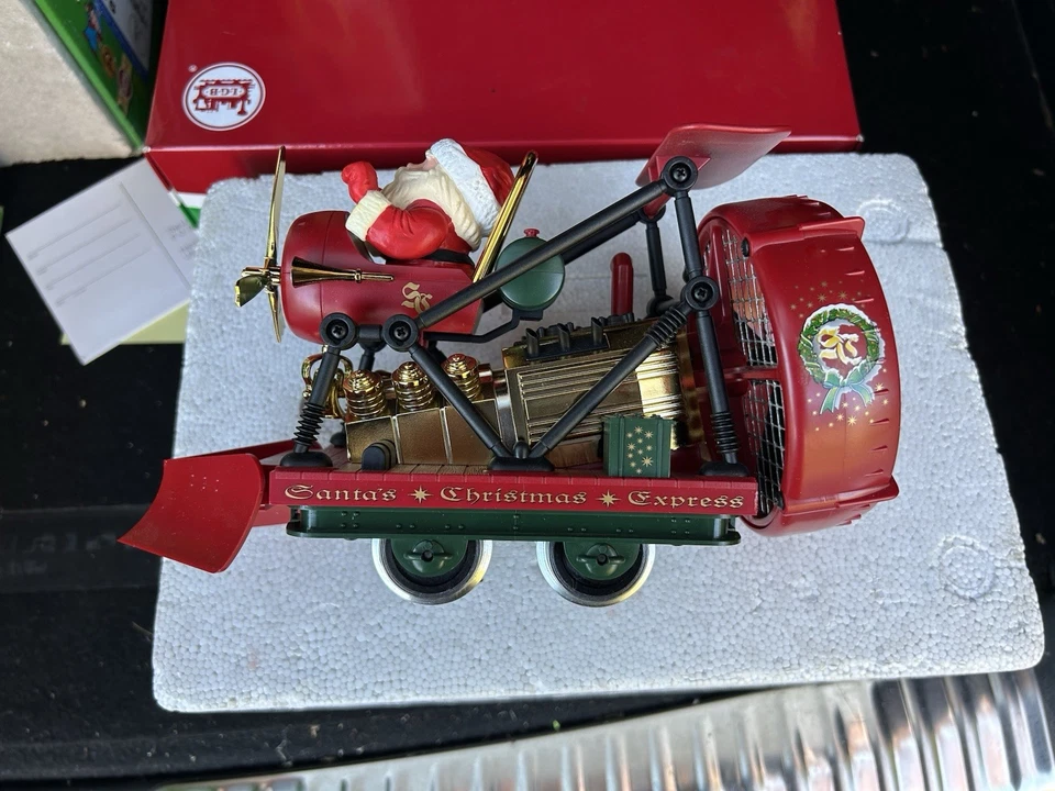 LGB 21020 Santa Christmas Express Flyer, G Scale, C7/EX, Fan Power, Very Fast!! - Image 2 of 4