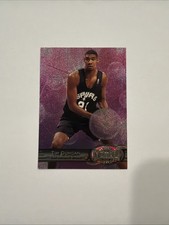 1997-98 Metal Universe - Tim Duncan #66 (RC) Rookie Card. rookie card picture