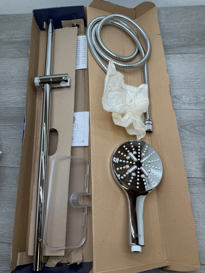 Grohe 26547000 Rainshower 1.75 GPM Multi Function Hand Shower - Chrome *READ* - Image 3 of 4