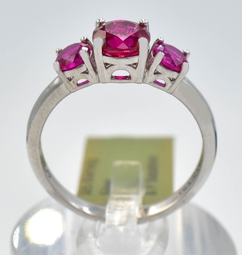 LAB CREATED 2.12 Cts RUBY SOLITAIRE RING .925 Silver - NEW WITH TAG - Picture 6 of 6