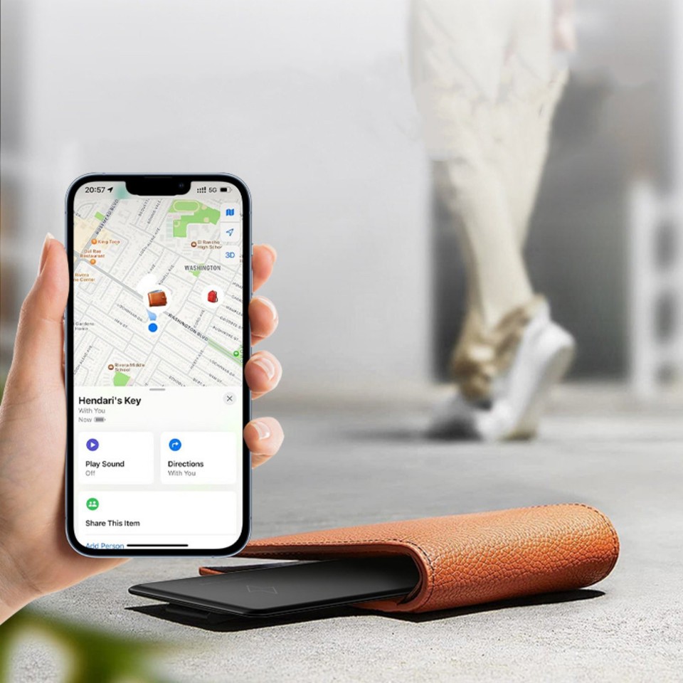 Black Wireless Charging Smart Card Tracker ABS Wallet Tracker Tracking ...