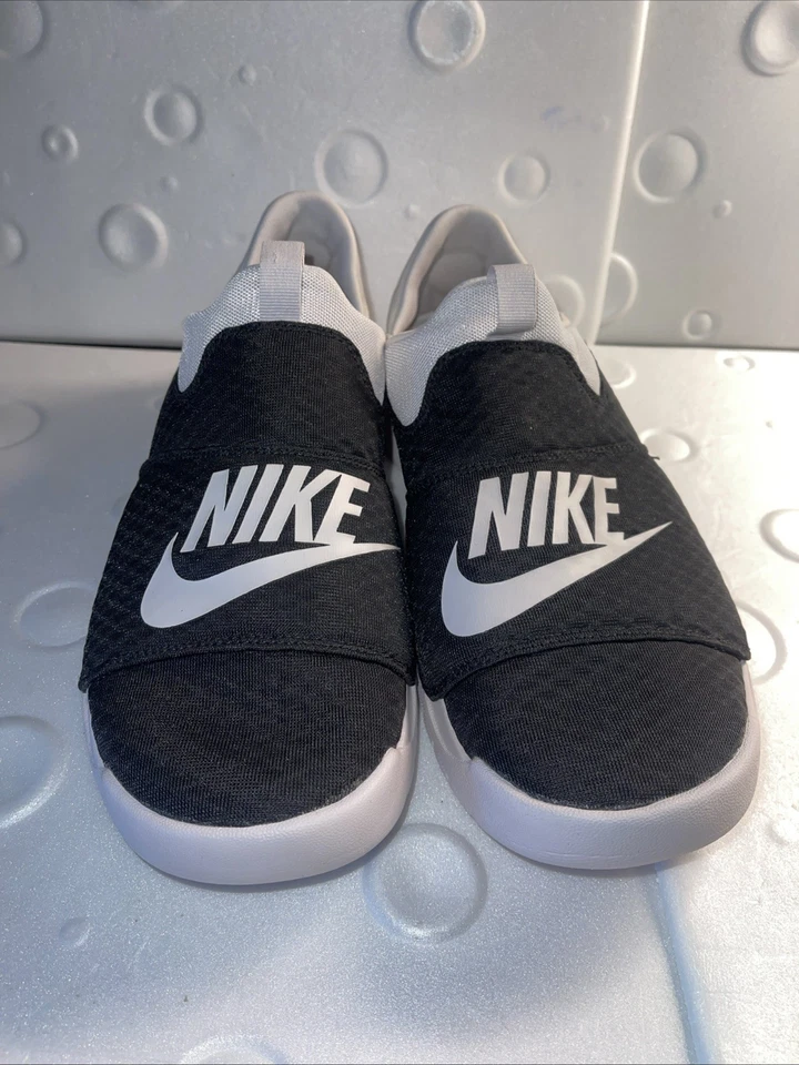 Chinelo Nike Benassi SLP preto 882410-005 tamanho 12 excelente nunca usado - Imagem 2 de 4