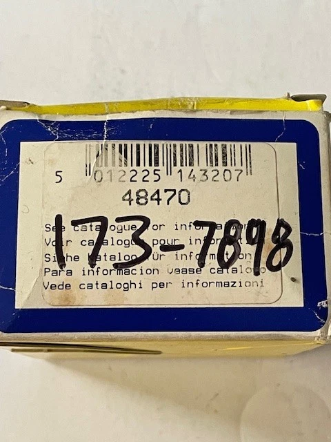 Volvo 240 Distributor Rotor by Intermotor  #48470    New Aftermarket - Image 2 of 4