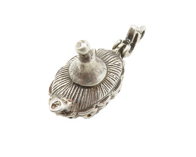 925 Sterling Silver  Vintage Petite Genie Lamp Pendant (OPENS)  PT10578