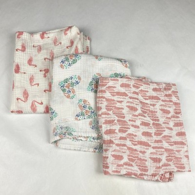 Aden & Anais Blankets Set of 3 Essentials Muslin Swaddle Swan Hearts