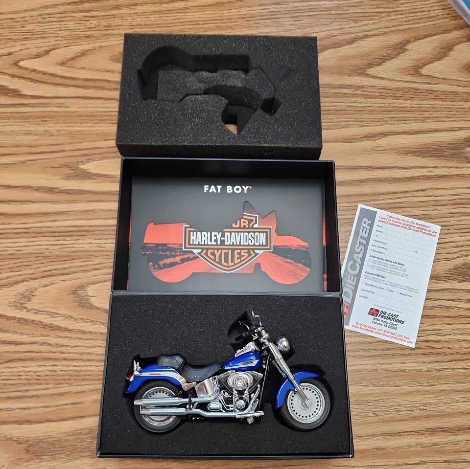 Fat Boy Harley Davidson 1:12 fundido a presión como nuevo en caja réplica de metal FLSTF 2677 raro Foto 2 de 4