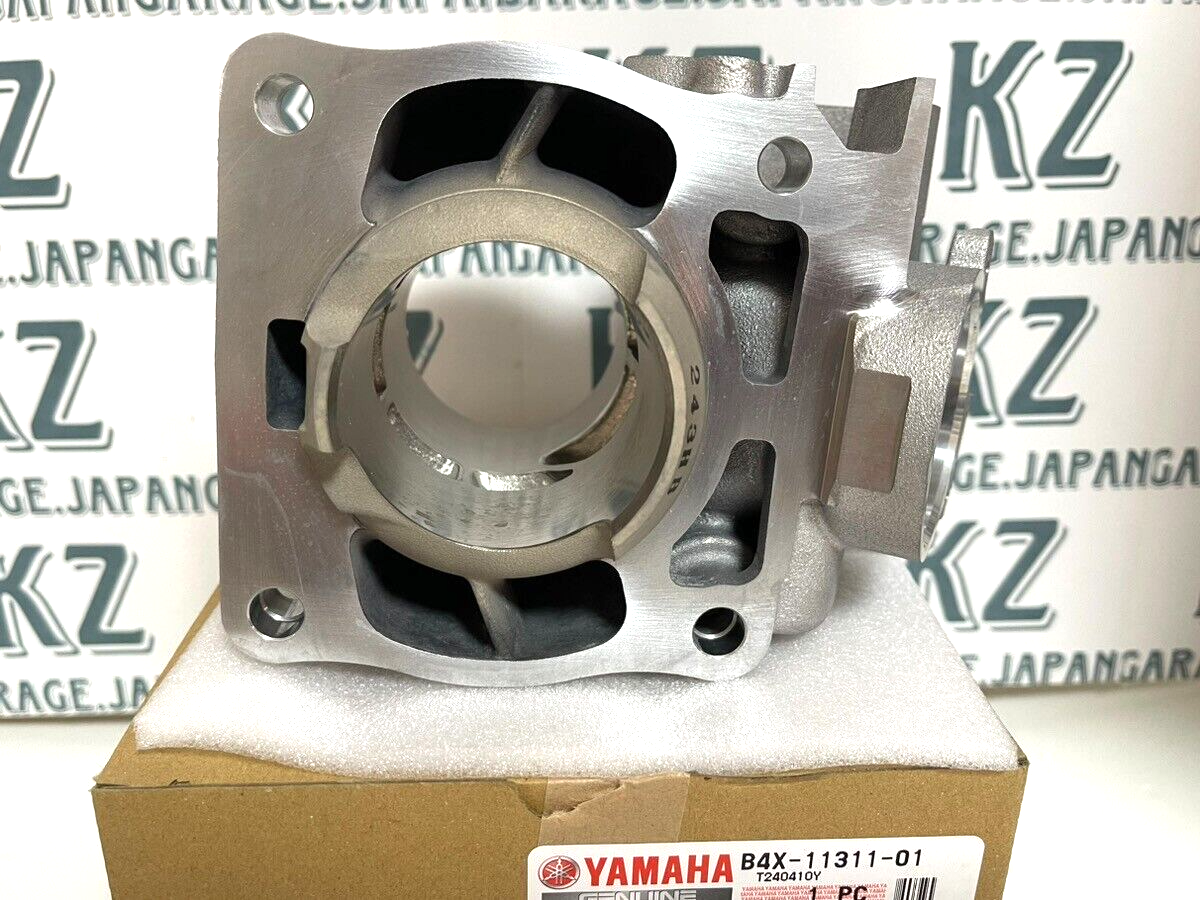 YAMAHA 2022 - 2024 YZ125 YZ 125 OEM CYLINDER ASSEMBLY JUG B4X