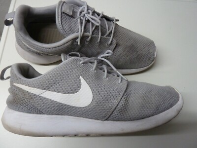 Nike Roshe One Gr. 45 / US 11 / 29 cm Nike # 511881-023 light grey white weiß