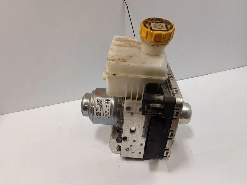 Conjunto de bomba de freno antibloqueo Alfa Romeo Stelvio 2018 2019 OEM ABS AWD TI 2,0 L Foto 2 de 4