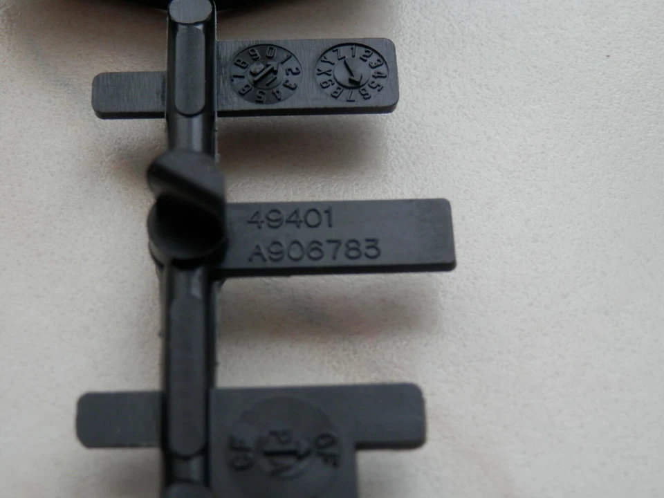 Tamiya Spare Parts TRF501X C Parts (Front Upright) SP-1272 51272 51308 DB01 - Bild 3 von 3