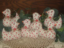 Country Cottage 6 Chicks Bowl Fillers Red Rose Fabric Handmade Valentine Gift