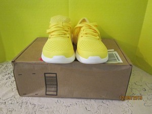 crocs literide yellow
