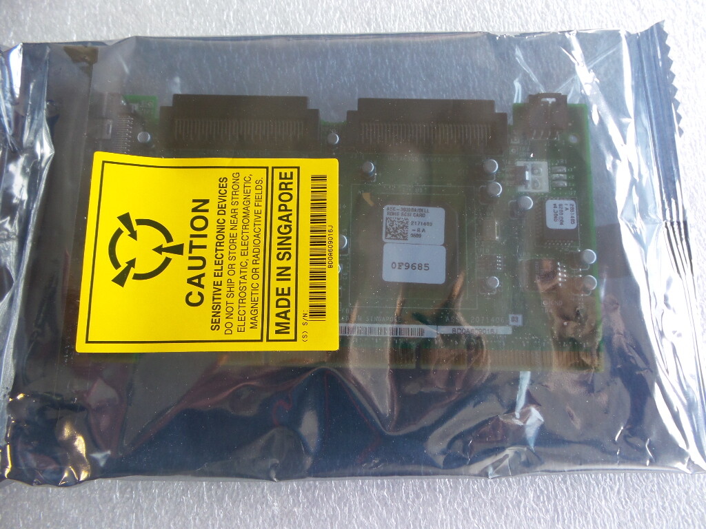 Dell Adaptec Ultra320 SCSI Controller / 0F9685 / F9685 / New boxed old pci-X
