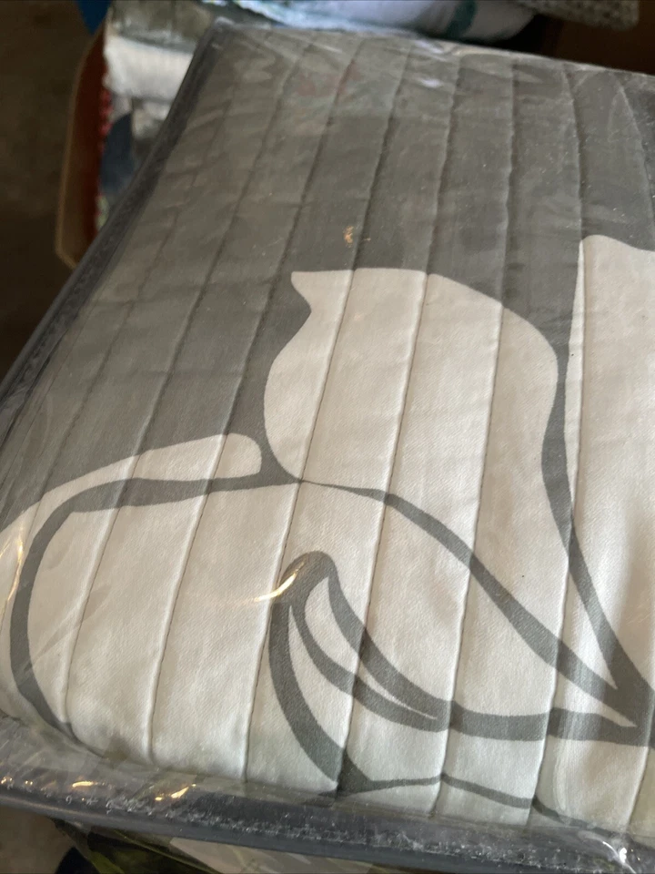 Juego de edredón de algodón estampado de 6 piezas Madison Park Lola con almohadas Foto 2 de 4