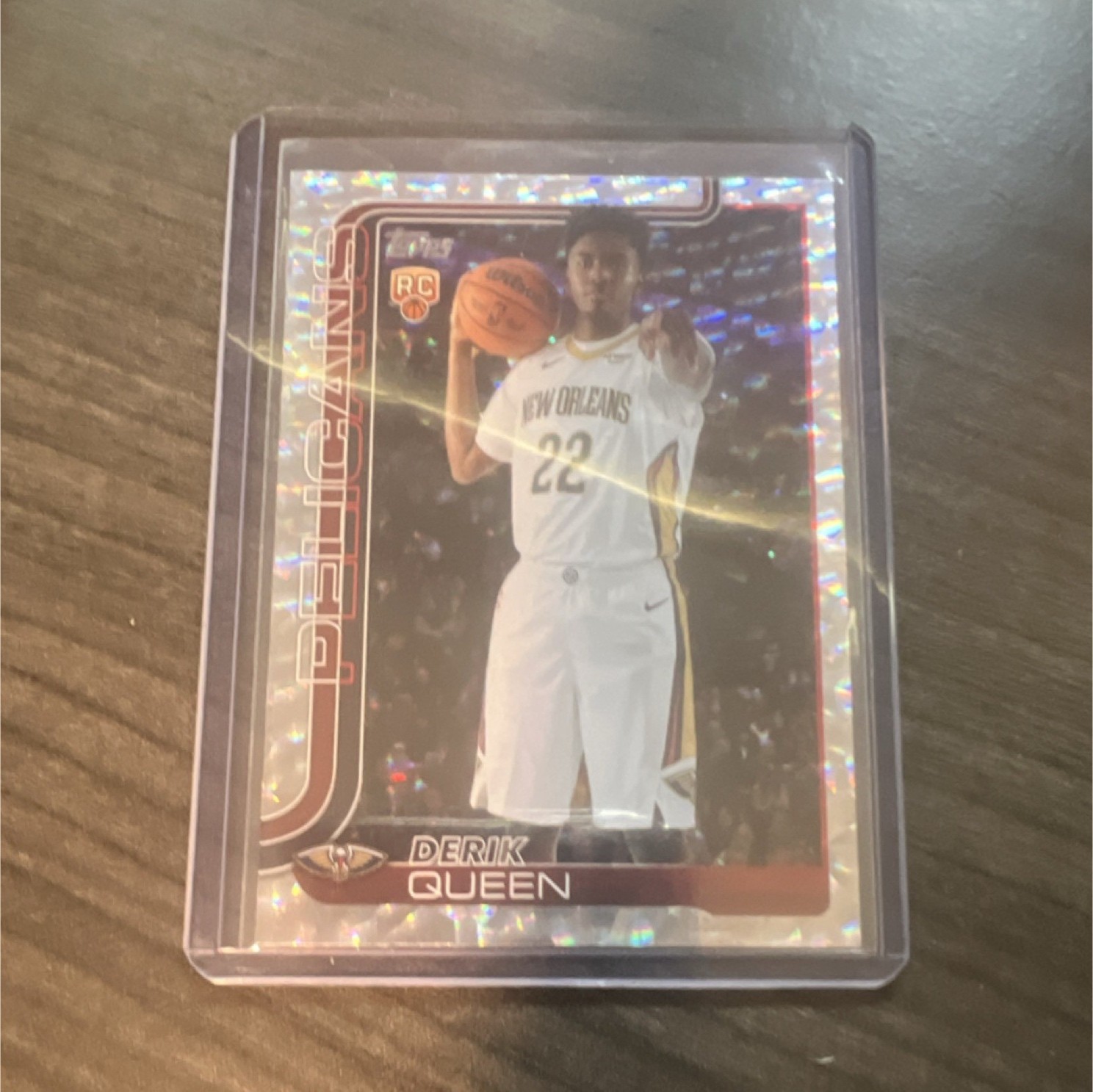 2025-26 Topps Derik Queen #213 Rookie Sandglitter New Orleans Pelicans