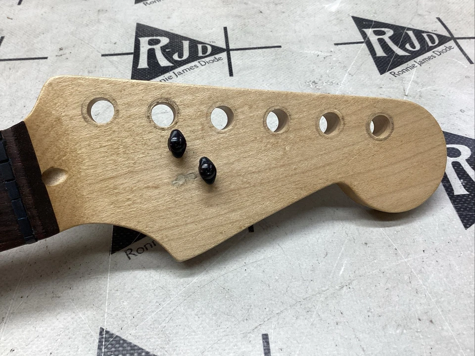 Musikraft USA Strat Electric Guitar Neck - Image 2 of 4