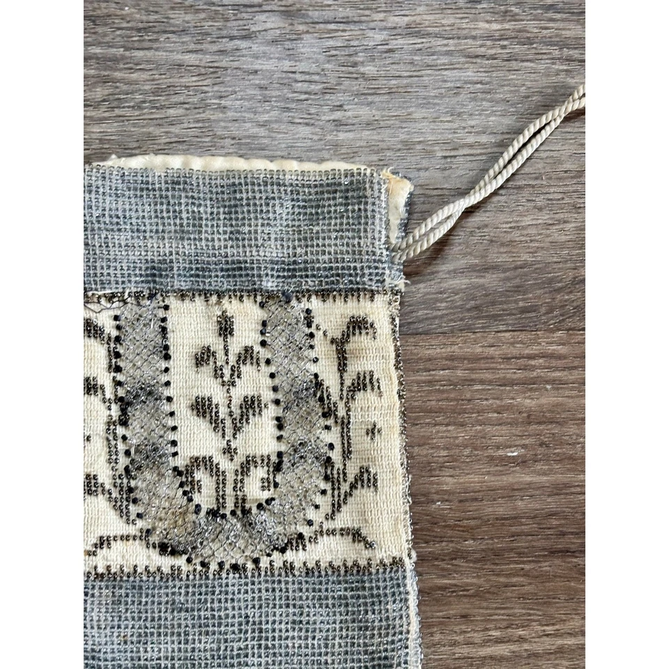 Antique 1920s Micro Beaded Grey & Beige Purse Hand Bag Drawstring Flapper AS IS - Image 4 of 4