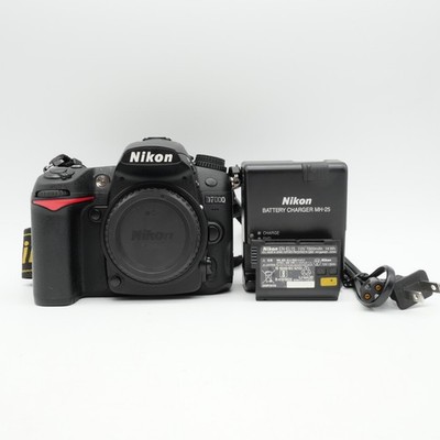 MINT Nikon D7000 Digital SLR Camera (Body Only) #098