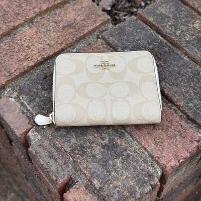 Coach F30308 Signature Small Zip Around Wallet Light Khaki Chalk Gold 