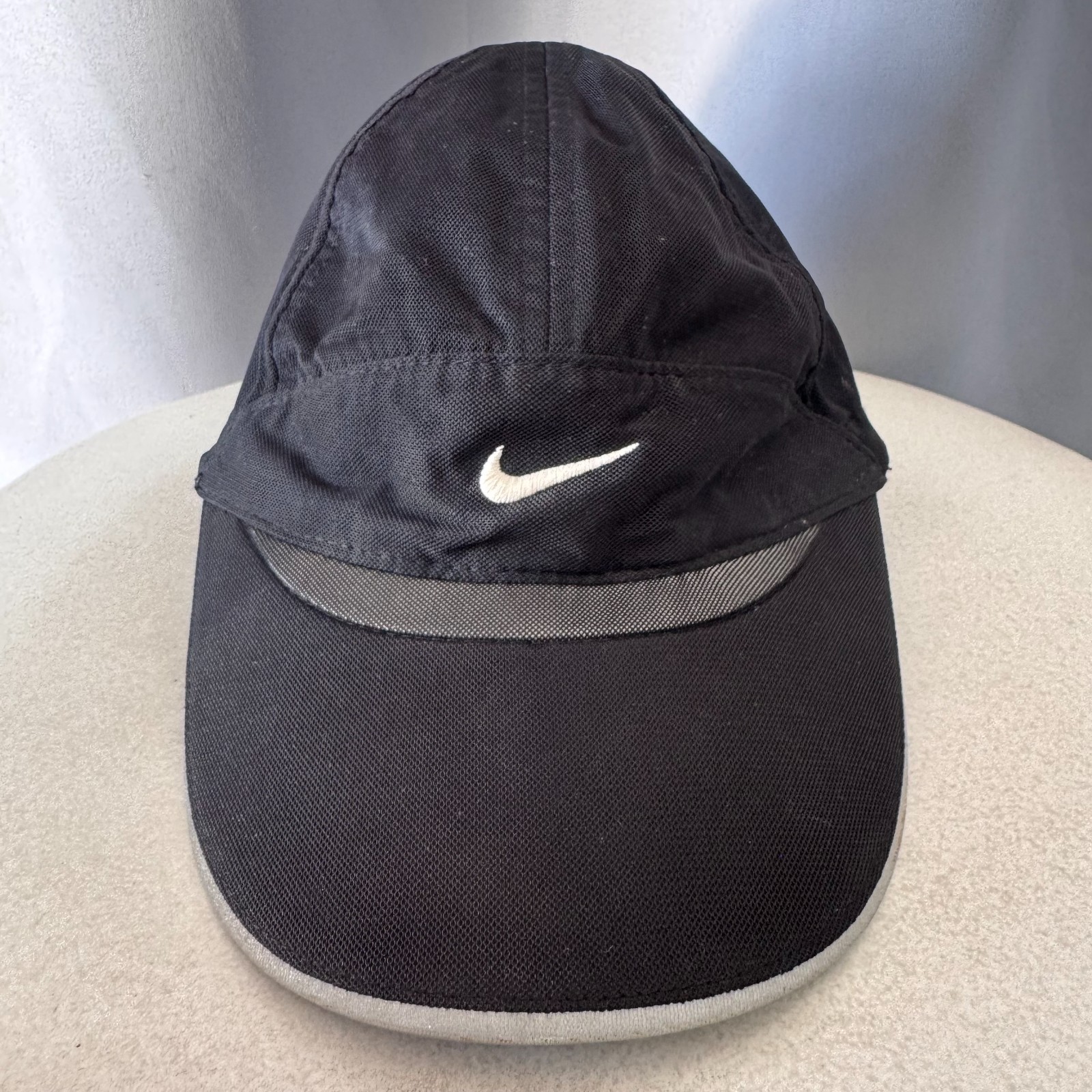 Nike 7 Panel Athletic Dri Fit Running Swoosh Center Logo Strapback Hat Cap
