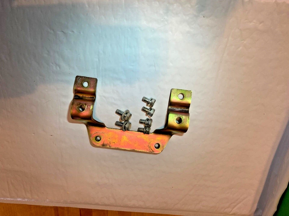 RT100 YAMAHA RT 100 SOPORTE ASIENTO MONTAJE CON HERRAJES DE MONTAJE PERNOS RT100E 1993 Foto 4 de 4