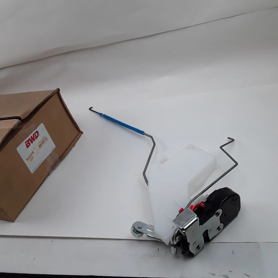 Actuador de bloqueo de puerta eléctrico BWD DLA1318 para Jeep Liberty 2002 2003 2004 2005 Foto 3 de 4