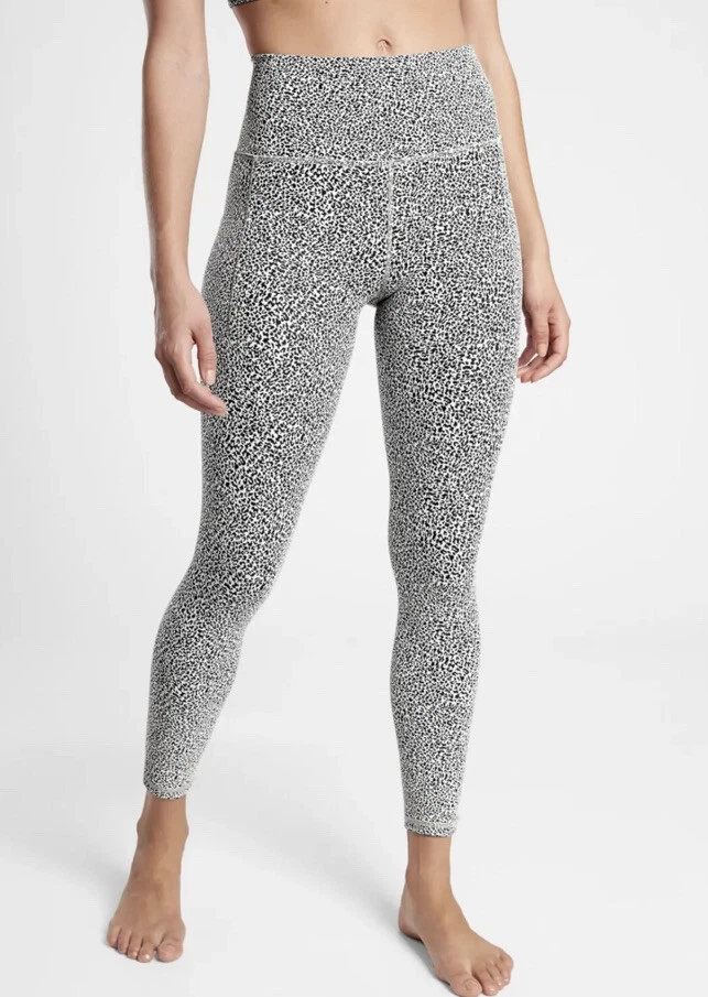 Athleta Salutation Stash II Textured 7/8 Tight High Rise Leggings Yoga Run  XS