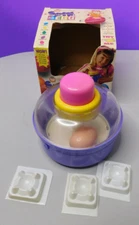 1996 Dudley's Spin an Egg Easter Decorating Coloring Kit Dyeing Easter Eggs