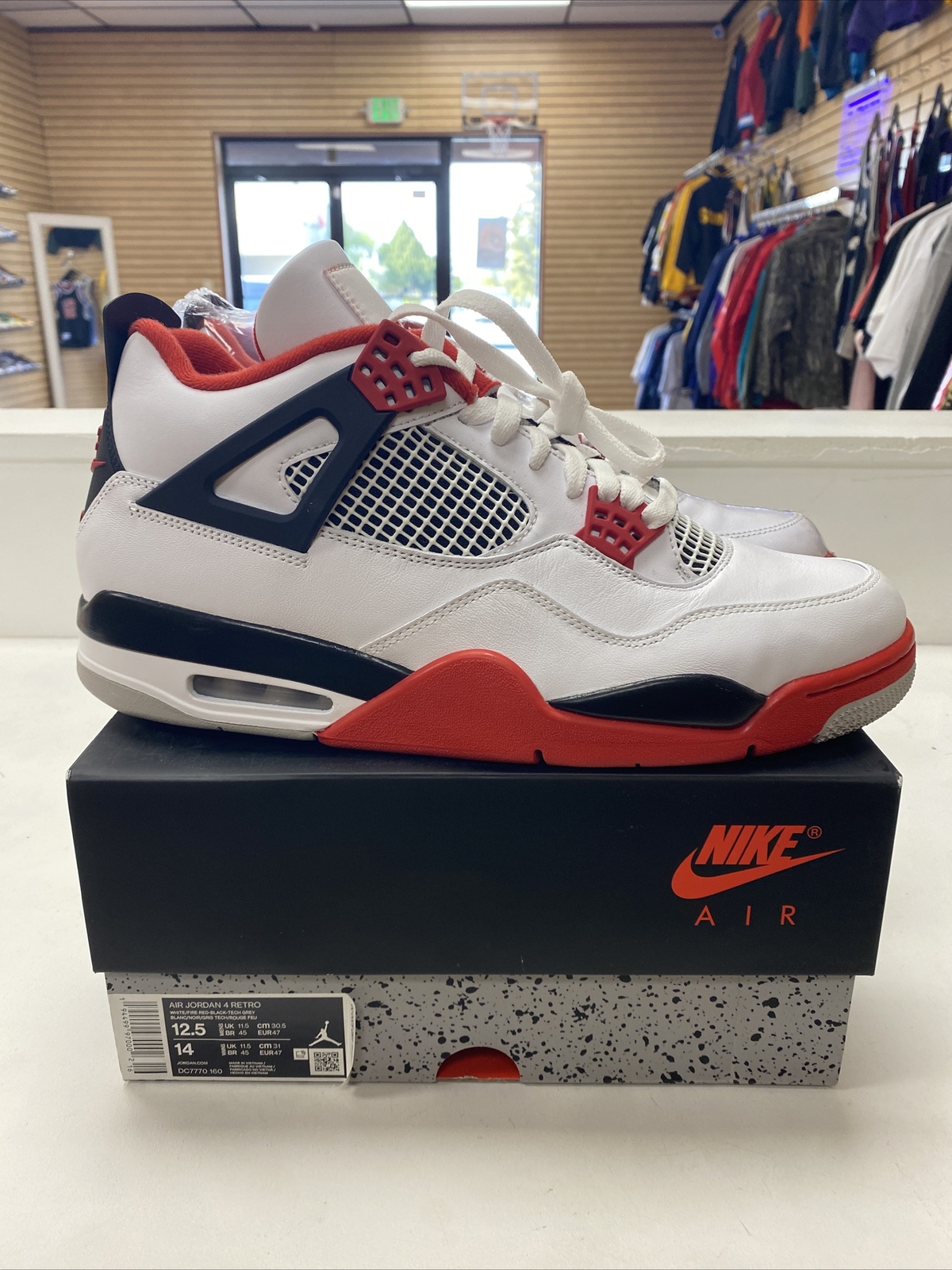 jordan 4 size 12.5