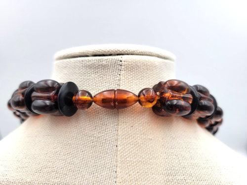 Vintage Root Beer Faux Amber Lucite Bead Necklace Chunky Gold Tone Barrel Clasp - Picture 6 of 12