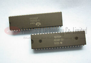 2PCS Rockwell R65C22P 65C22 6522 8-BIT Microprocessor DIP40