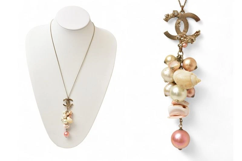 Chanel Collar Largo Colgante Coco 07 Perla Concha Motivo Oro Rosa Mujer con Caja Foto 3 de 4