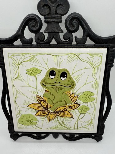 Vintage Sears Roebuck Neil The Frog Cast Iron Ceramic Tile Trivet Hanger - Picture 7 of 11
