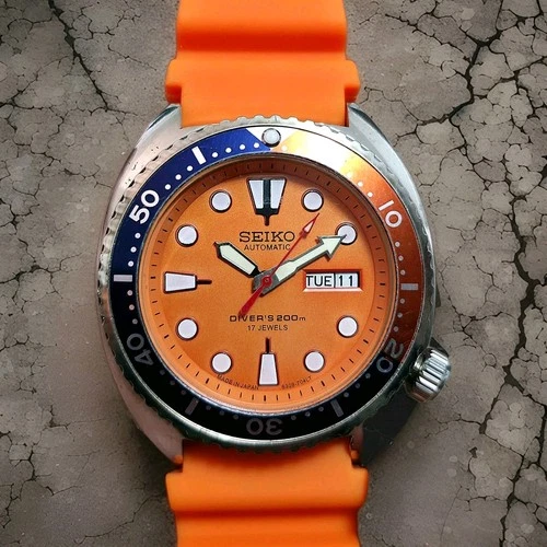Vintage Seiko Sports  Divers Scarb Orange Dial & Bezel 7S26A Automatic