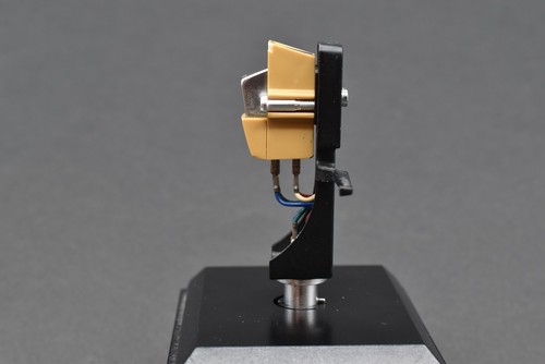 **without stylus** Technics EPC-270C-II MM Cartridge with SH-98 Headshell - Picture 2 of 6