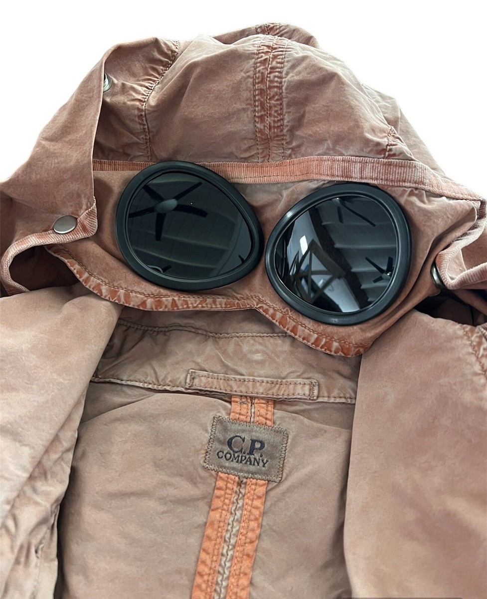 NEW NWT AUTHENTIC CP COMPANY GOGGLE JACKET COAT 56/46 XL NEW NWT AUTHENTIC CP COMPANY GOGGLE JACKET COAT 56/46 XL