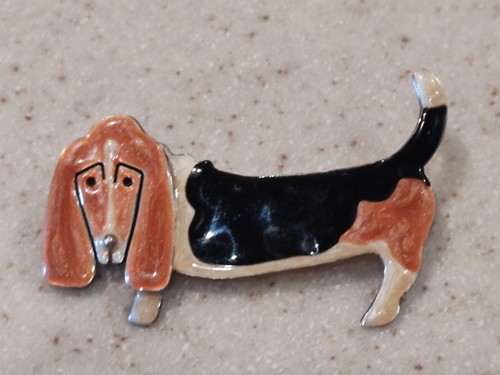 VINTAGE AJH ANNE & JANE HARVEY 925 STERLING SILVER ENAMEL DACHSHUND DOG BROOCH