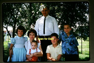 Portrait of Family in 1962, Original Kodachrome Slide aa 2-15b