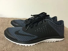  Nike men FS Light Run 2 Dark Magnet Gray Black 685266-002 Running Turf size 7.5