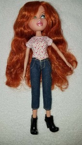 bratz with red hair