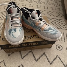 Youth 5.5 Kids - Nike Kyrie 8 GO GS Chinese New Year Photon Dust DQ8076-002 NIB