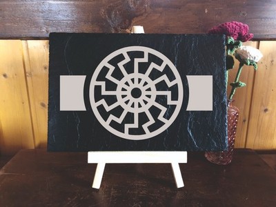 Schiefertafel ''Schwarze Sonne'' Lasergraviert, Geschenk, Wikinger