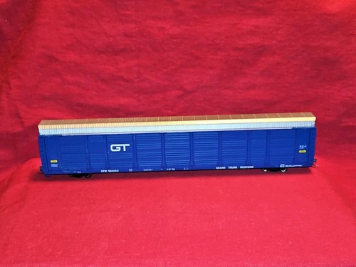 Walthers HO Grand Trunk Western GTW Auto Carrier Freight #504100 | Condition: Used