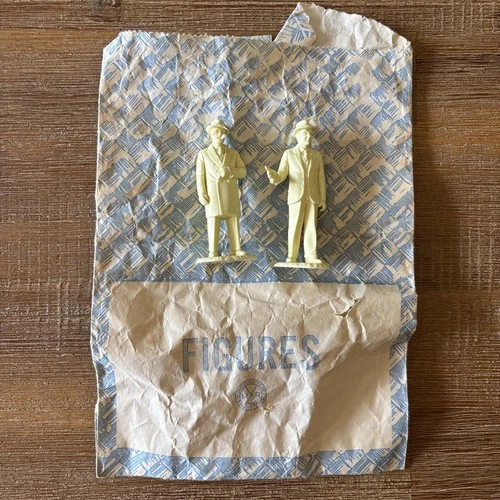 Marx Untouchables Play Set Eliot Ness Al Capone Figures 1961 With Bag READ